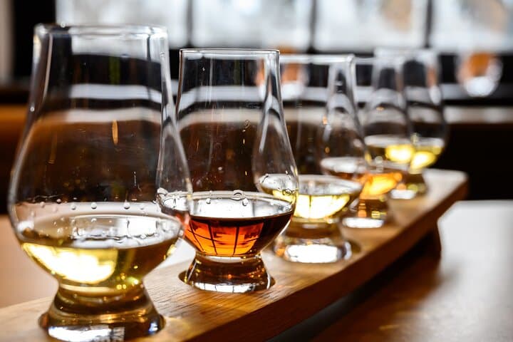 Whisky Tour Oban Glencoe Lochs Castle Private Tour from Edinburgh